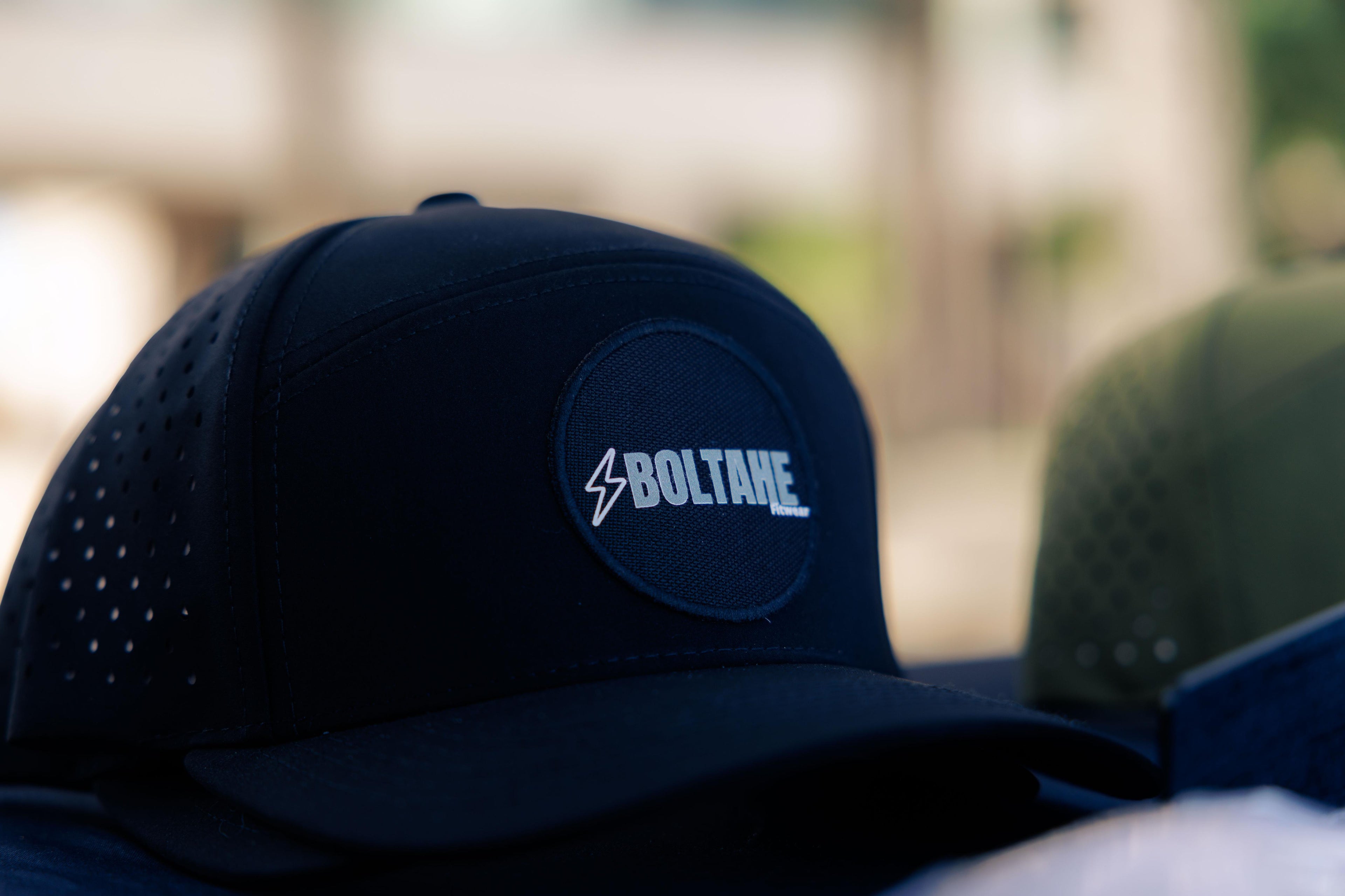 BOLTAHE CAP