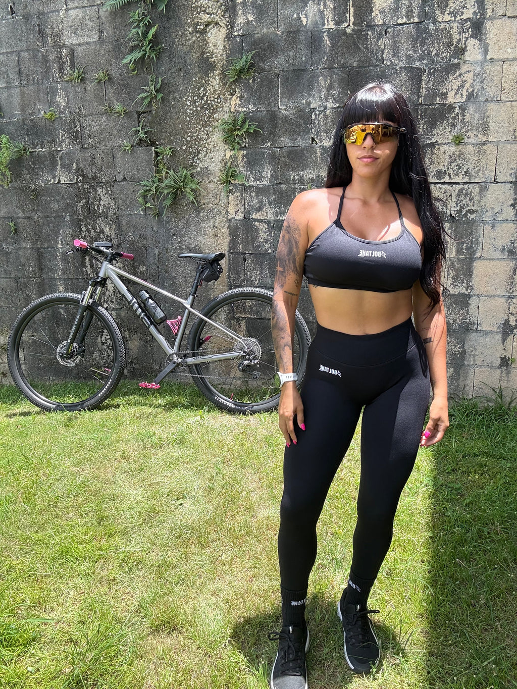 Black set