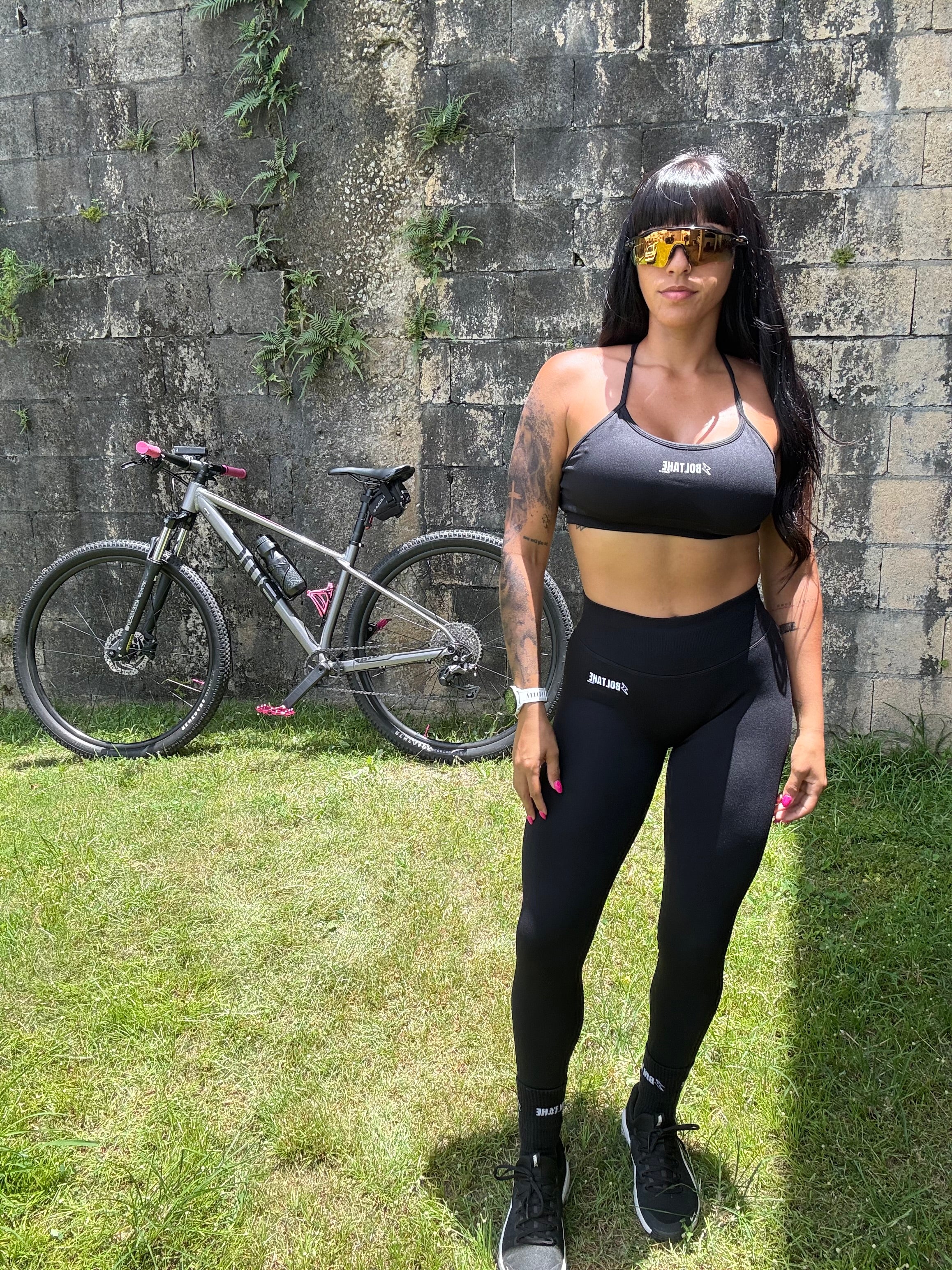 Black set